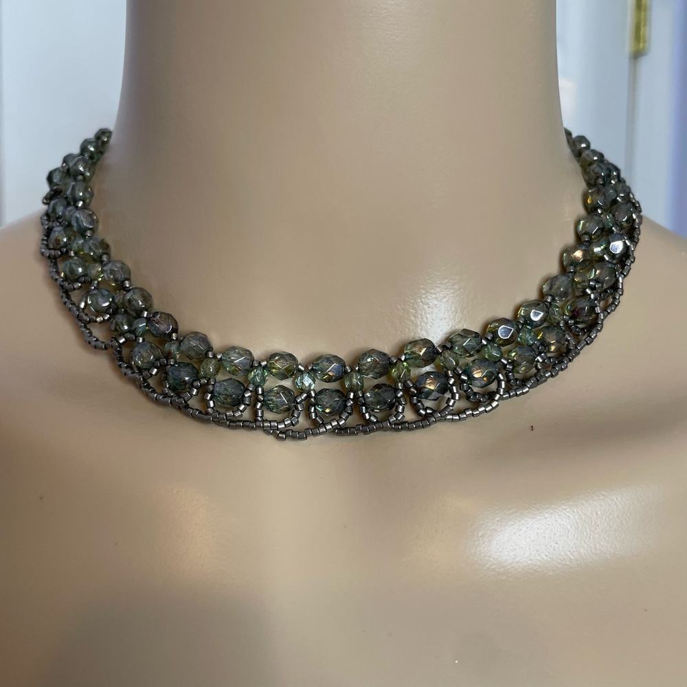 Vintage beaded woven choker necklace silver gray 15" adjust